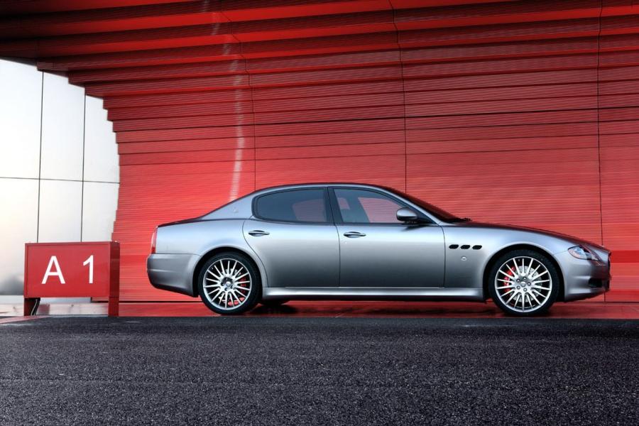  Maserati Quattroporte Sport GT S 2009 года  (фото 81 из 102)